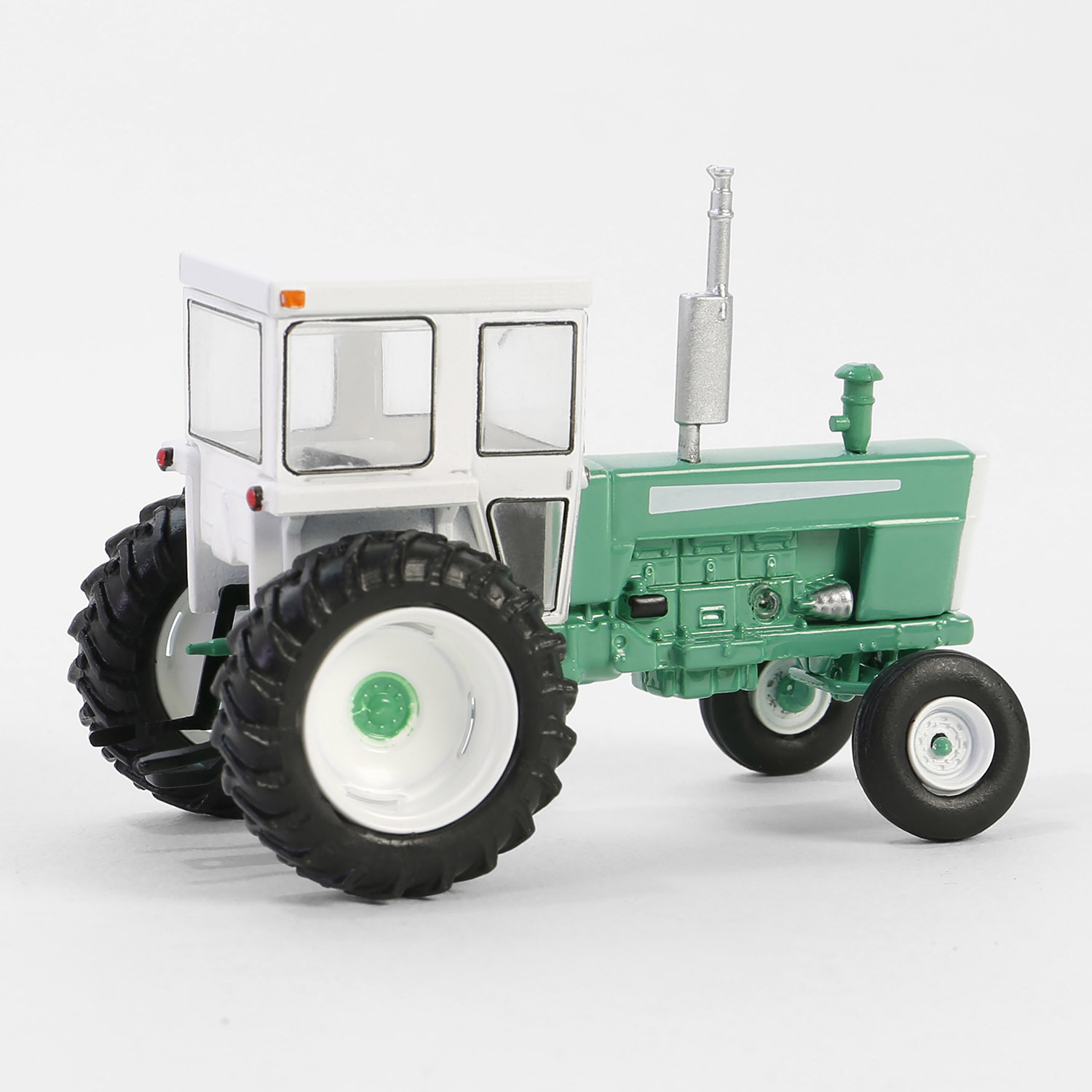 Tractor with Closed Cab