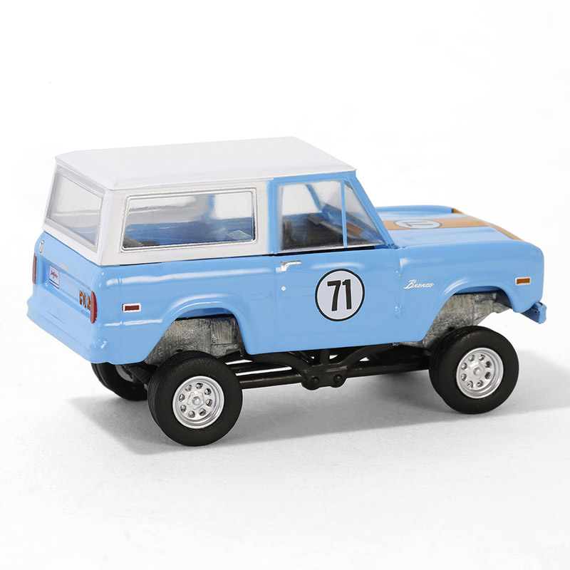 Bronco Custom SUV