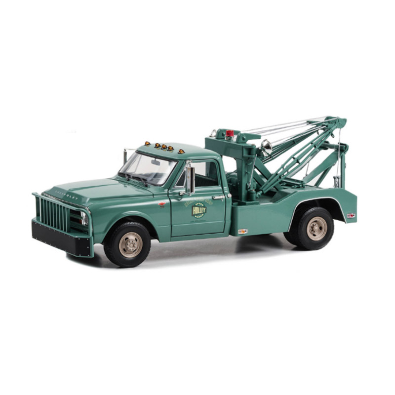 C-30 Dually Wrecker