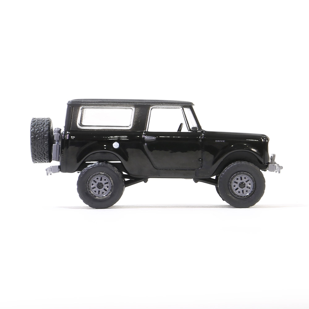 Harvester Scout Lifted