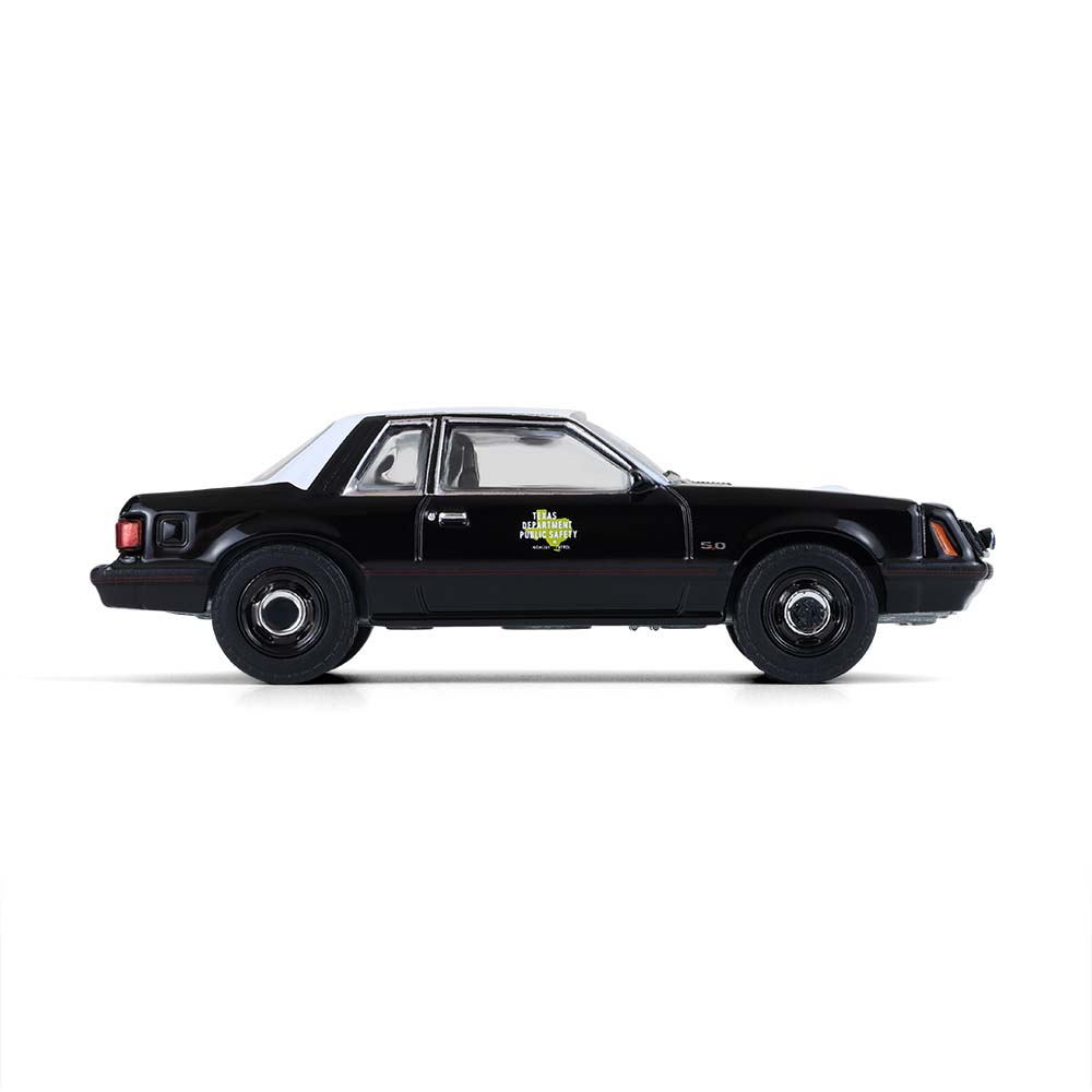 雷霆战警系列·1978款道奇Ramcharger全尺寸警用SUV（德州骑警特别行动版）