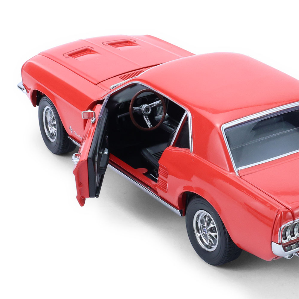 野马硬顶轿跑车 - 福特