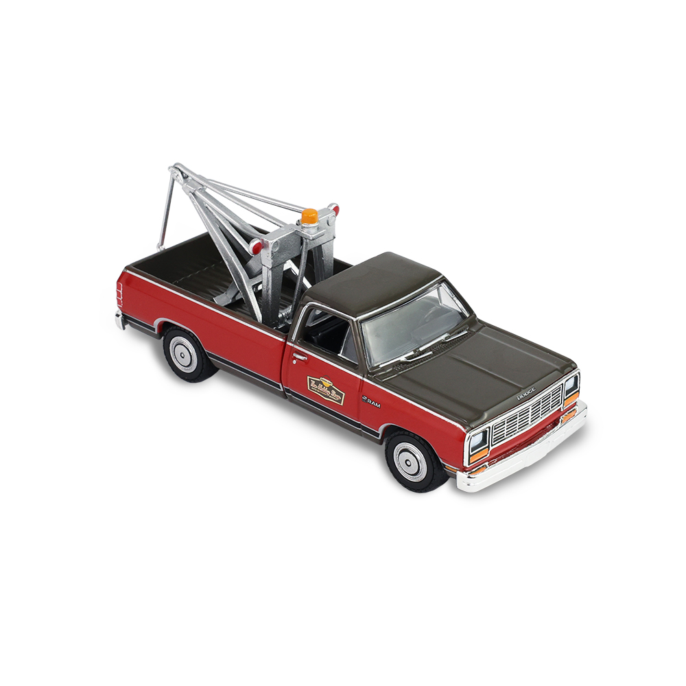 Ram D-100皇家特别版 - 嵌入式拖钩+工作灯套装