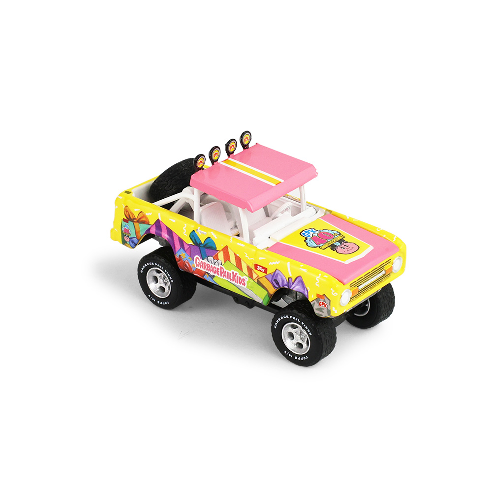 40周年纪念版 - Bronco BAJA越野车  - “Adam Bomb”涂装