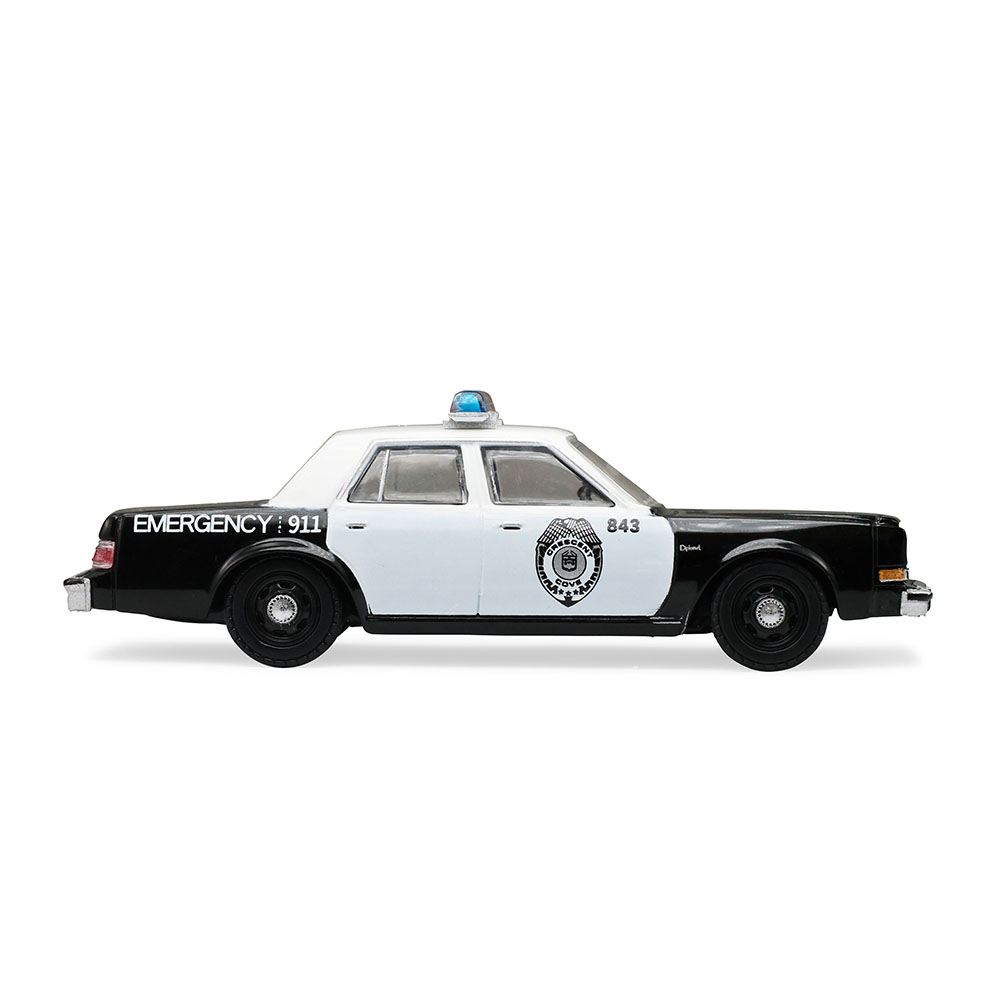 外太空杀人小丑 (1988) - 外交官 - 恐怖电影