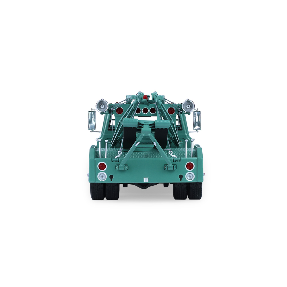 C-30 双后轮救援车 - Holley Speed Shop