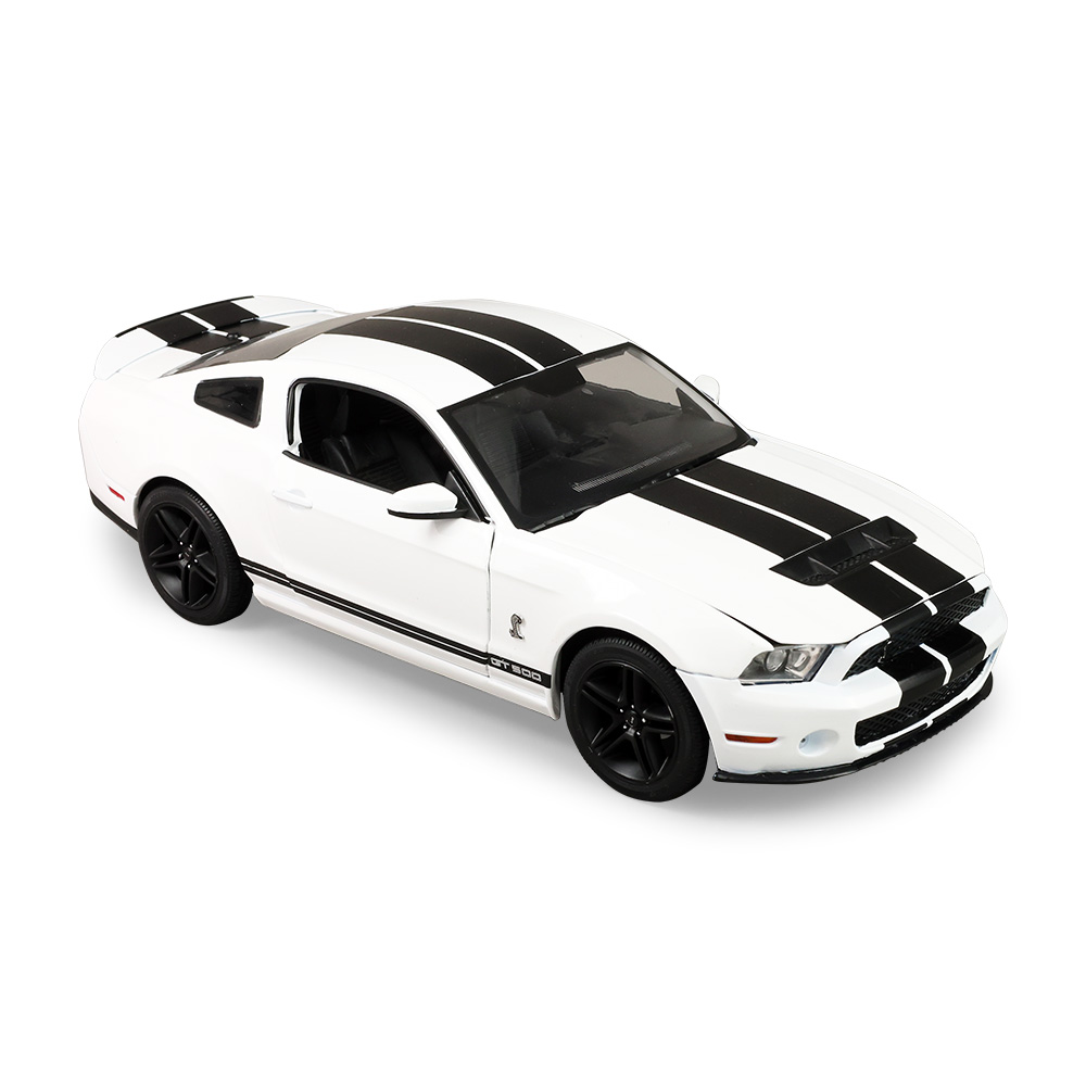 Shelby GT500 - 性能白配黑色条纹
