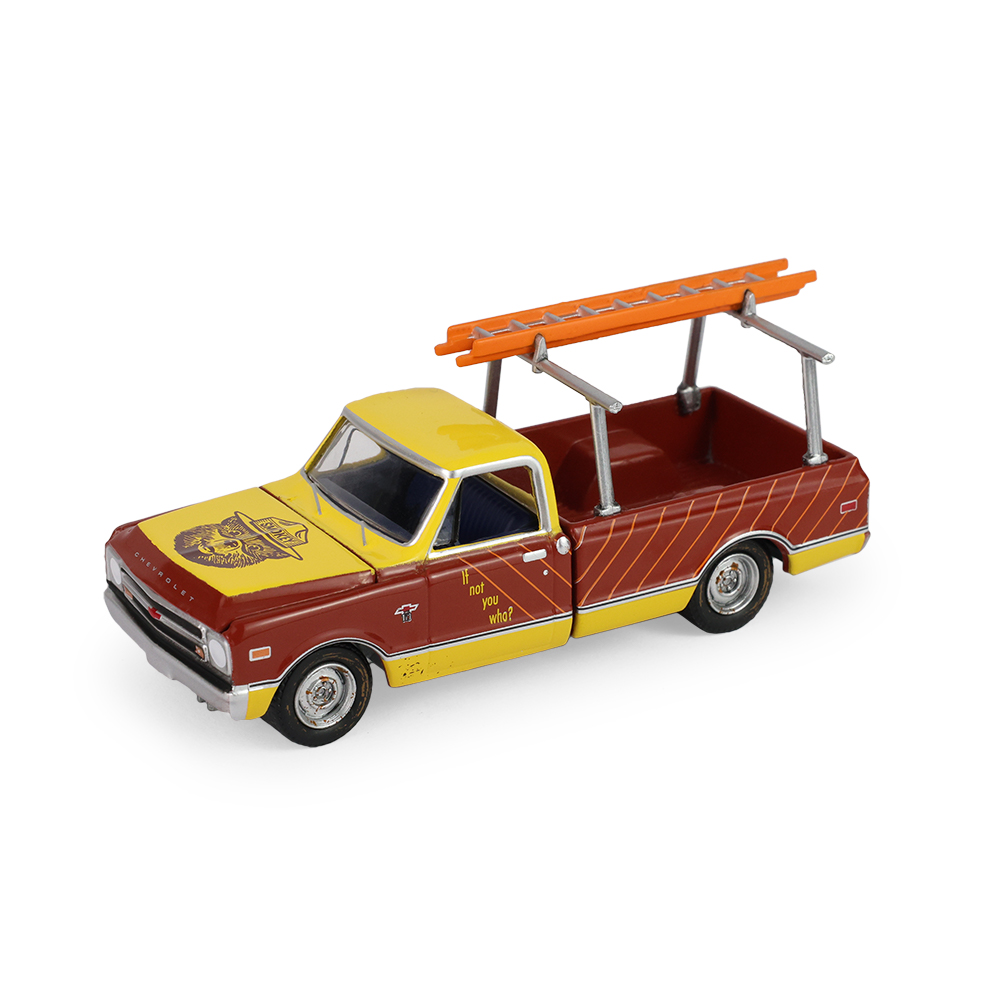 C-10皮卡带梯架 - "焦木难为栋梁"警示版