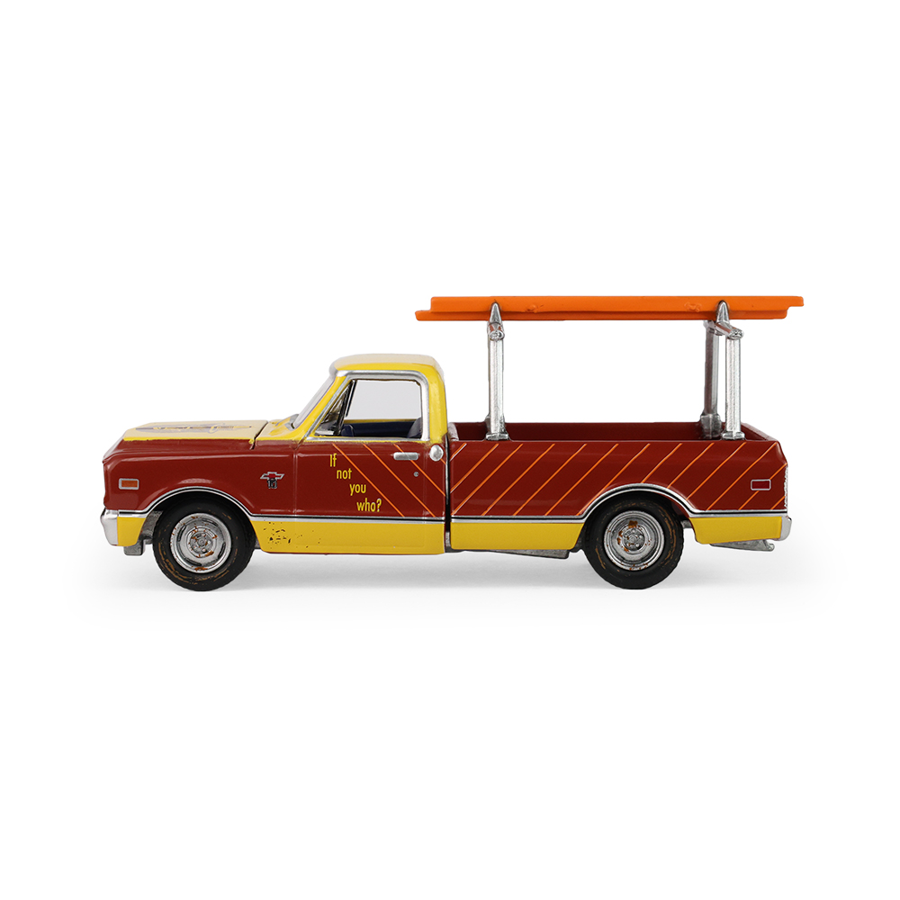 C-10皮卡带梯架 - "焦木难为栋梁"警示版