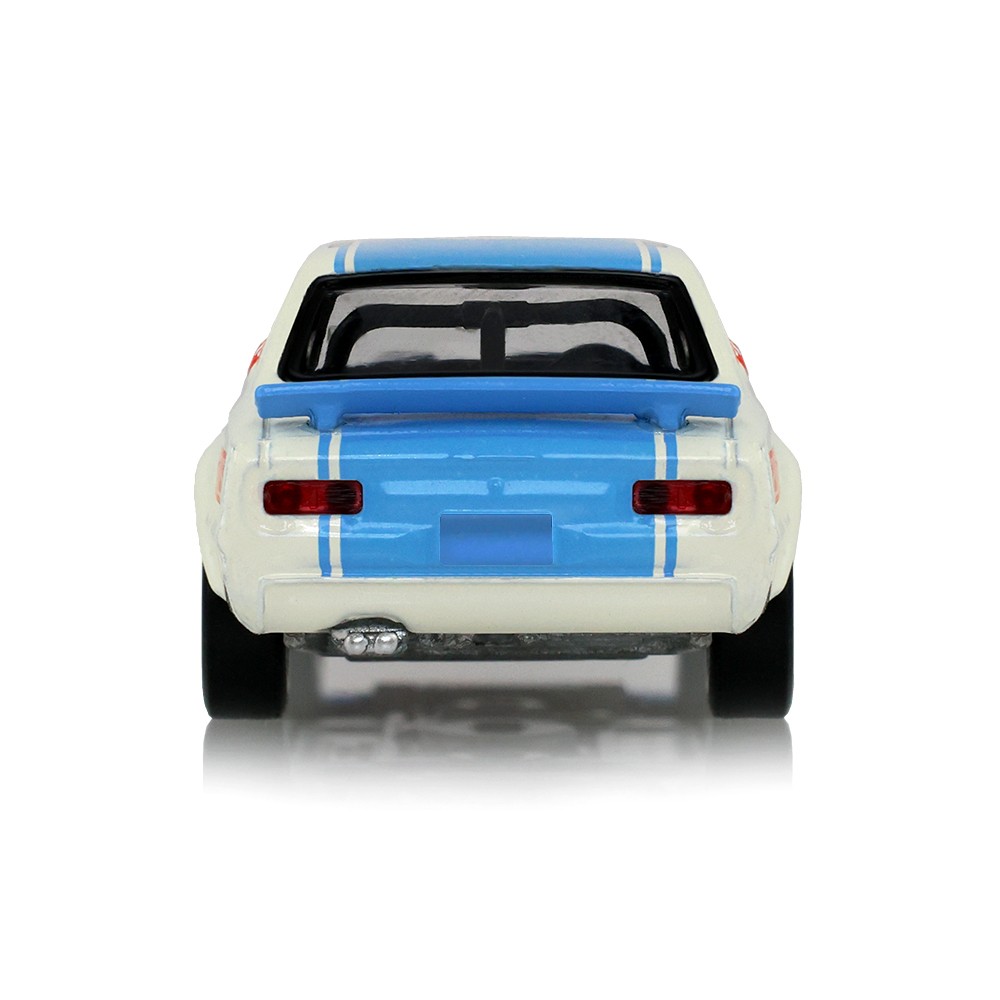 Skyline Hakosuka (哈科萨卡) - 白色 (配备定制轮毂与黄色防滚架，内饰工艺升级)