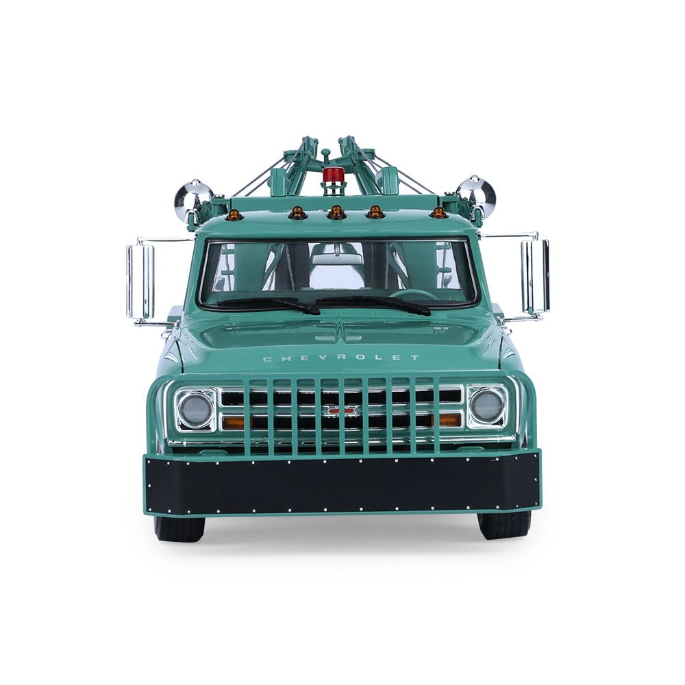 C-30 双后轮救援车 - Holley Speed Shop