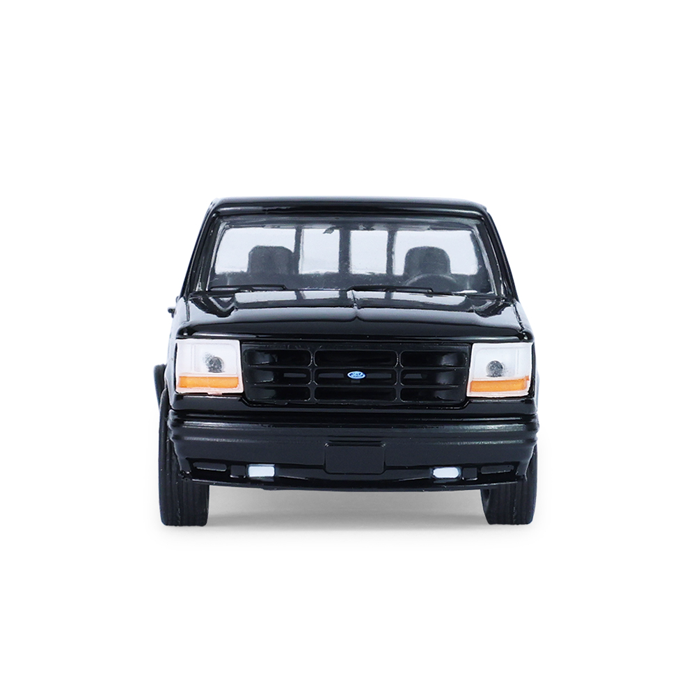 F-150 SVT Lightning性能皮卡 (带货箱盖) - 黑色