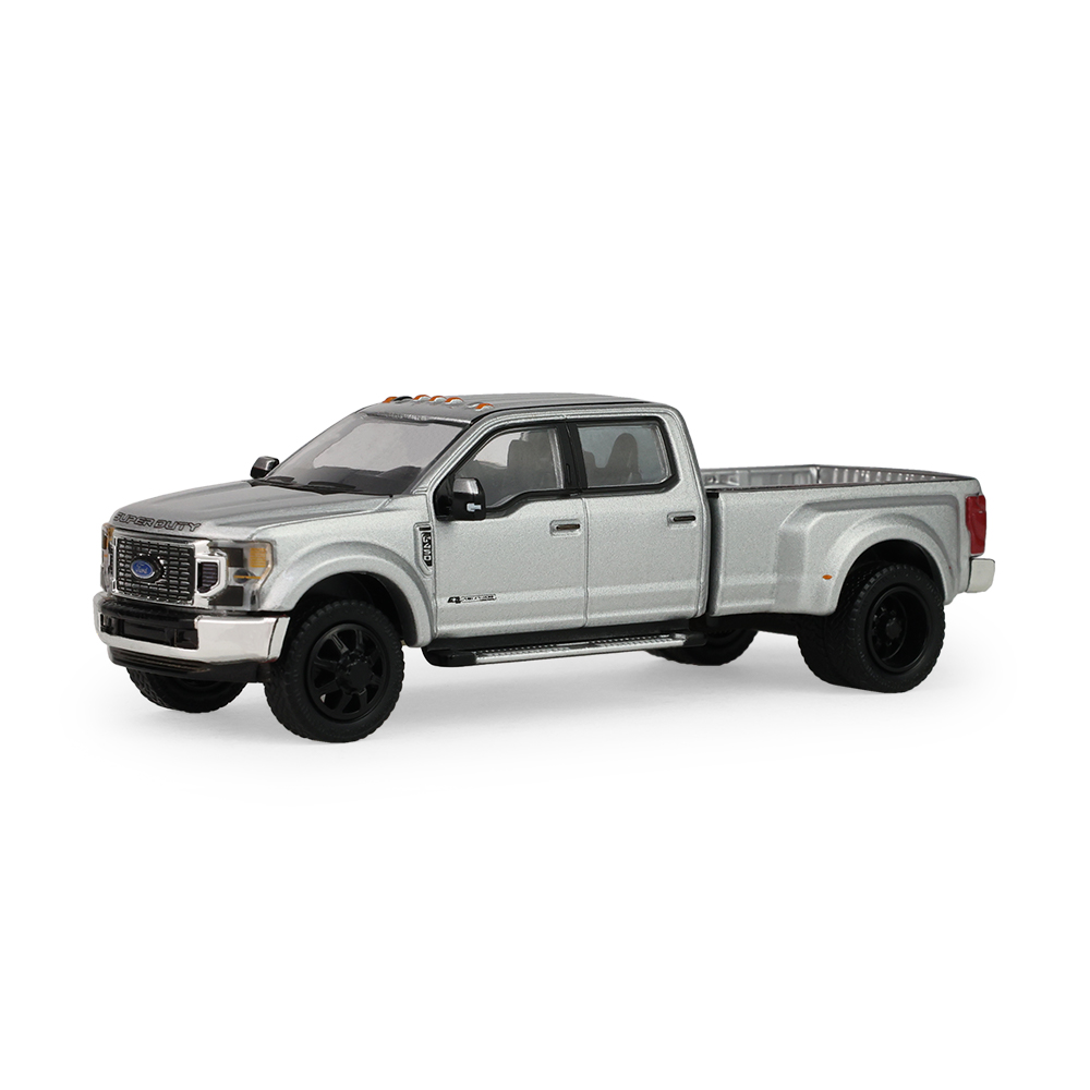 展厅臻选系列 8 - 2022 款福特 F-450 超级皮卡 - 标志性银色（全新模具）