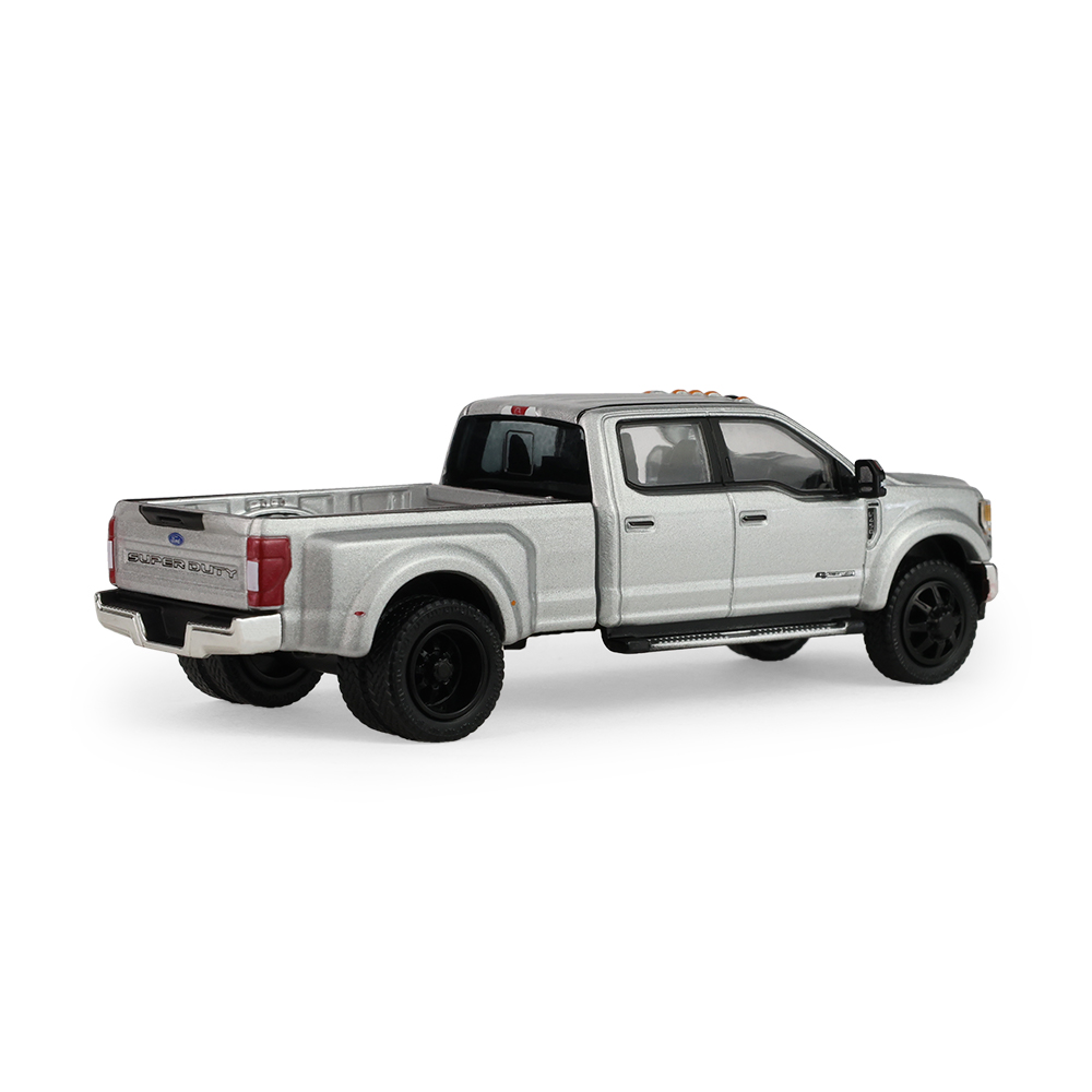 展厅臻选系列 8 - 2022 款福特 F-450 超级皮卡 - 标志性银色（全新模具）
