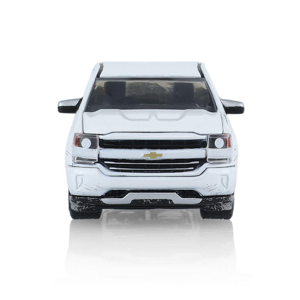 2016 款雪佛兰 Silverado – 白色（做旧）