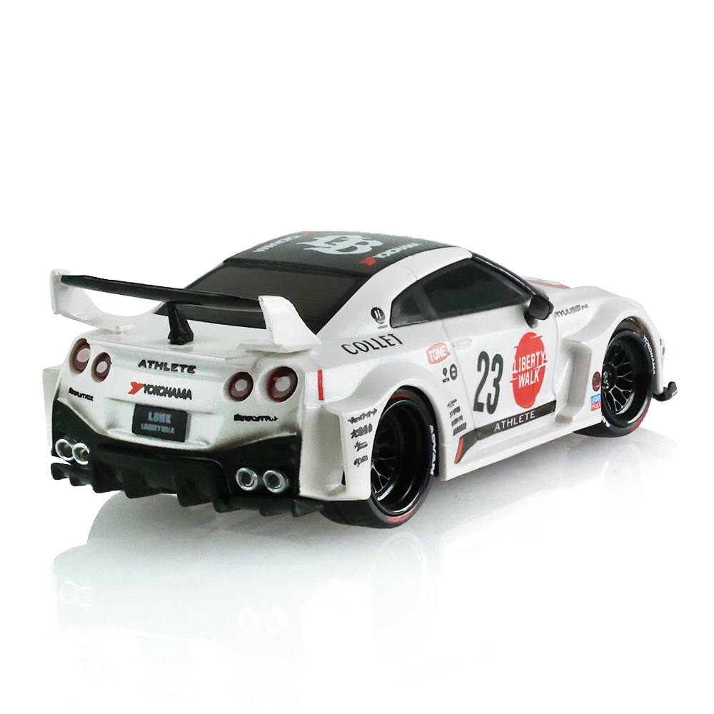 Liberty Walk超级剪影35GT-RR-白色