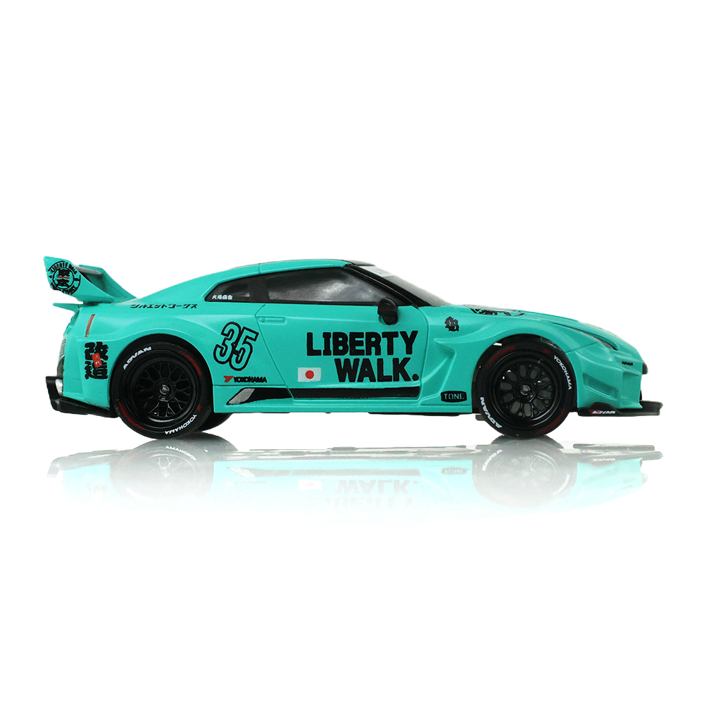 Liberty Walk超级剪影35GT-RR薄荷绿